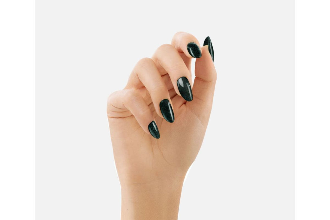 Victoria Vynn Pure Vegan Gel Polish | #140 Frog Prince