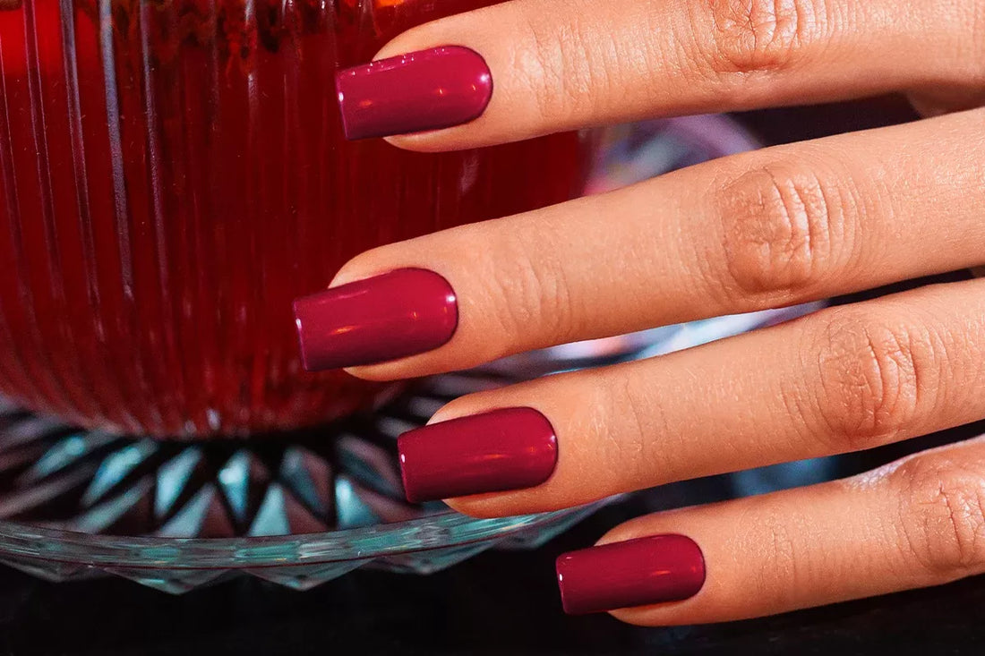 Victoria Vynn Salon Gellak | #441 Redbellion