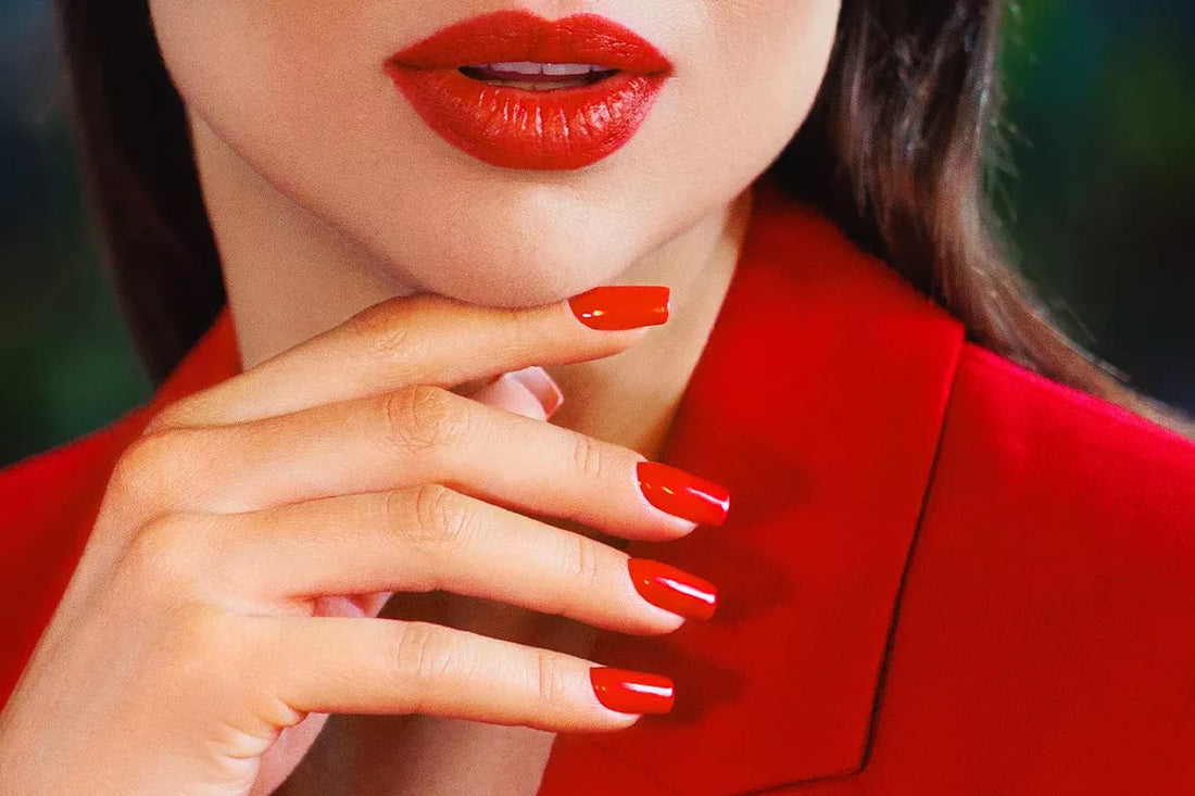 Victoria Vynn Salon Gellak | #443 Timeless Red