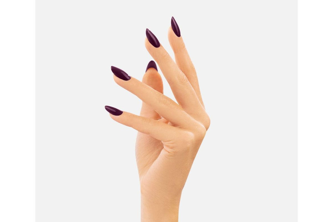 Victoria Vynn Pure Gel Polish | #188 Magenta Plum