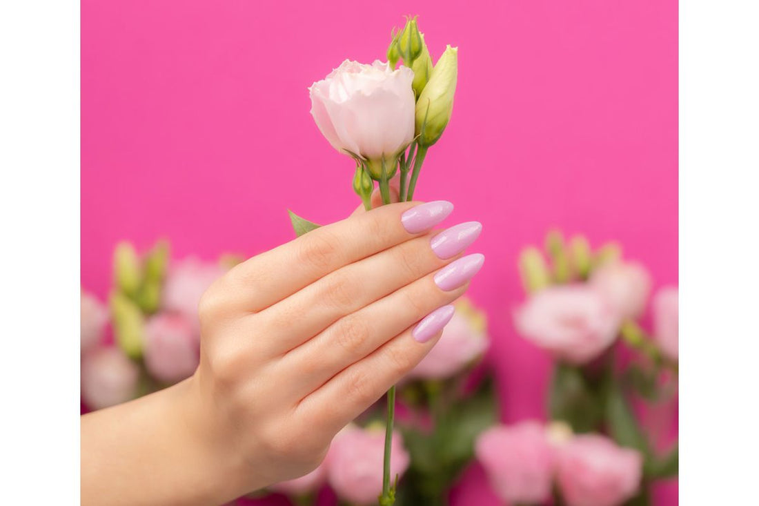 Victoria Vynn Pure Gel Polish | #193 Fresh Peony