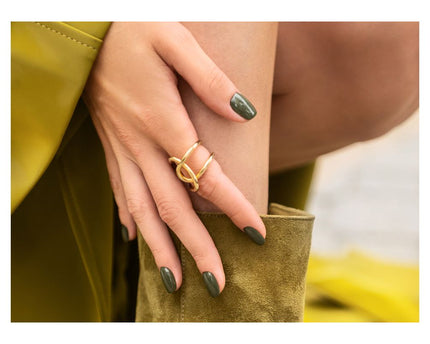 Victoria Vynn Pure Gel Polish | #211 Green Pillar