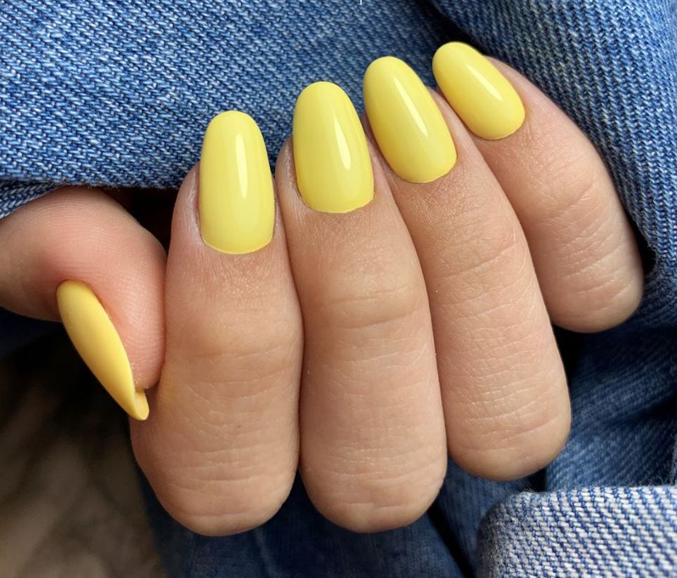 Victoria Vynn Pure Vegan Gel Polish | #172 Yellow Delight