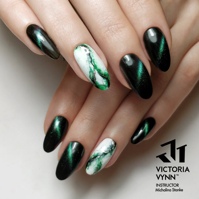 Victoria Vynn Salon Gel Polish | #247 Jadeite