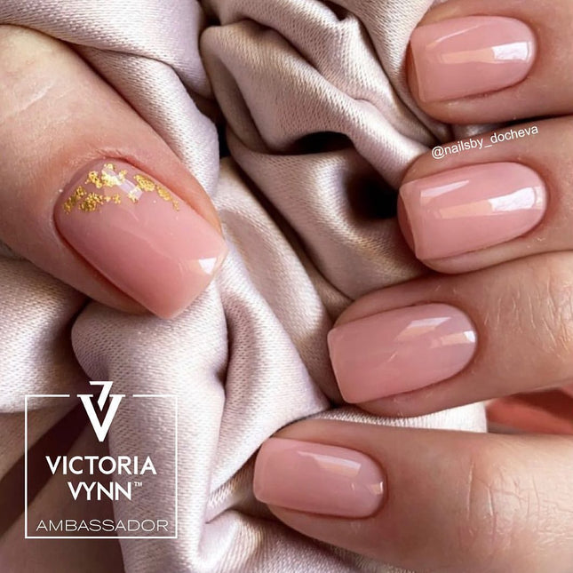 Victoria Vynn Salon Gel Polish | #004 Marshmallow