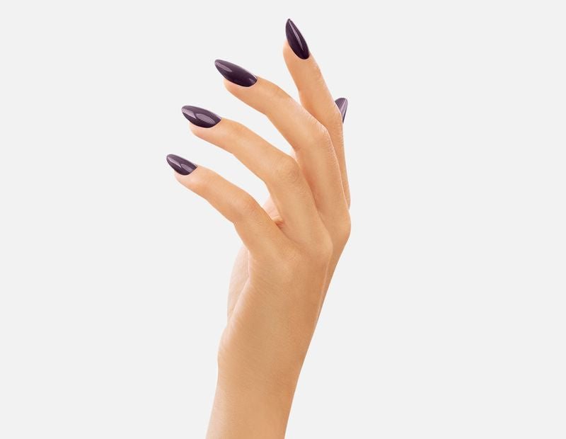 Victoria Vynn Pure Vegan Gel Polish | #062 Black Tulip