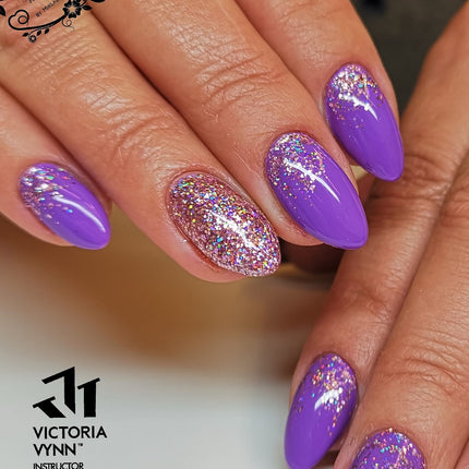 Victoria Vynn Pure Gel Polish | #059 Deep Lavender