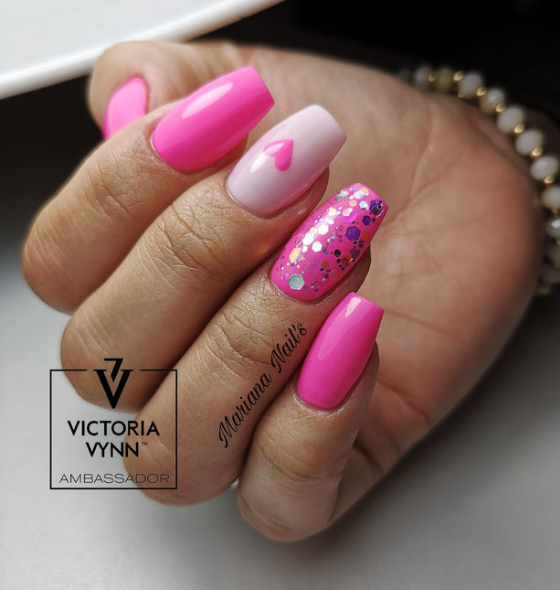 Victoria Vynn Salon Gel Polish | #310 Pink Mina