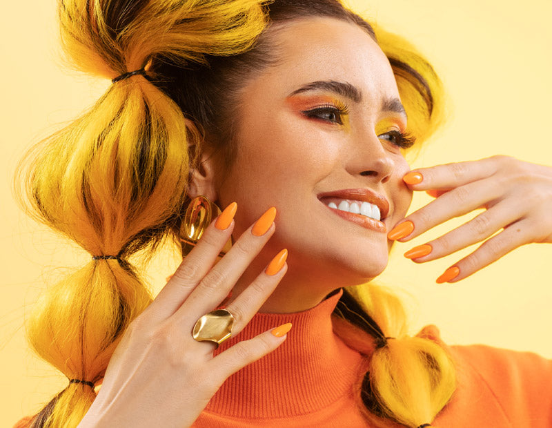 Victoria Vynn Salon Gellak | #308 Orange Denki