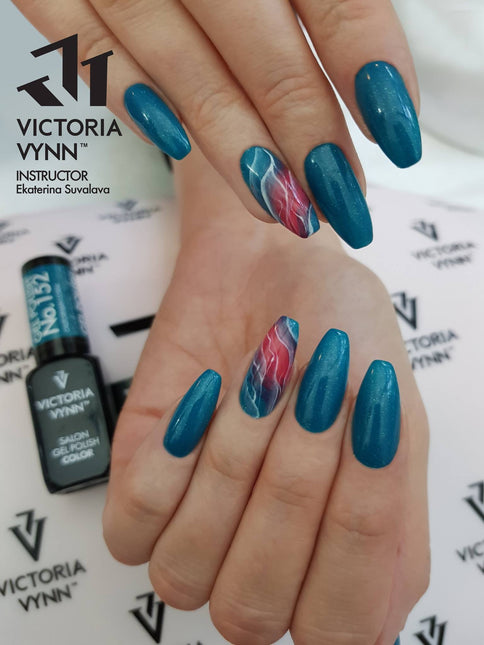 Victoria Vynn Salon Gel Polish | #152 California Coral